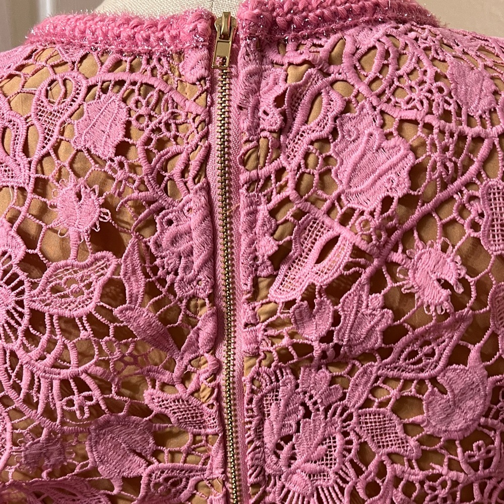 Self-Portrait Pink Lace Midi Dress belt is missing size M - Picture 7 of 12
